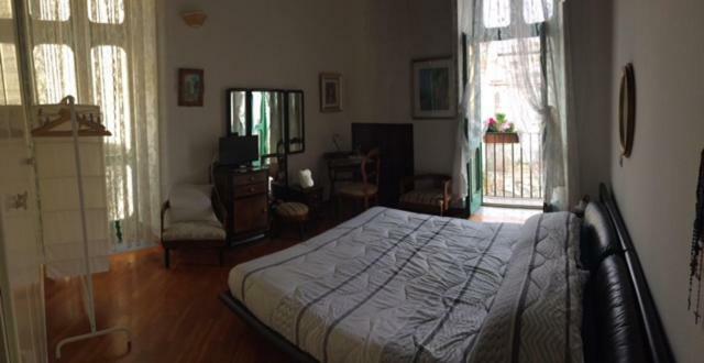 Bed and Breakfast In Via Roma Salerno Exterior foto