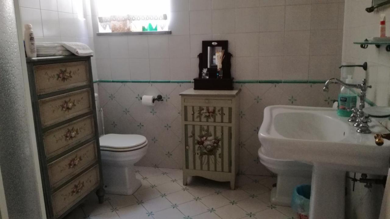 Bed and Breakfast In Via Roma Salerno Exterior foto