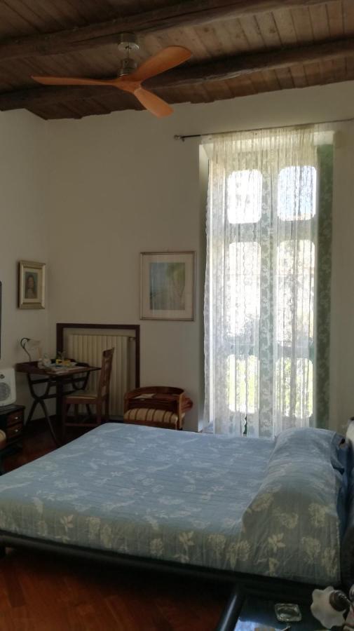Bed and Breakfast In Via Roma Salerno Exterior foto